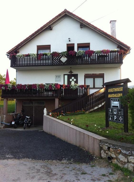 Guesthouse Magdalena ราโควิซา ภายนอก รูปภาพ